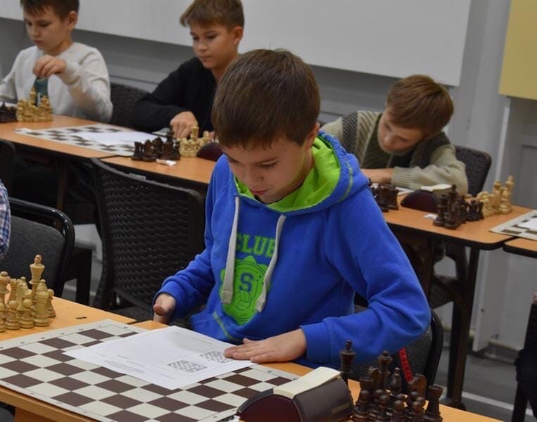 Юные шахматисты Татарстана изучили стратегические приемы, слабые и сильные поля и выгодные позиции в шахматах