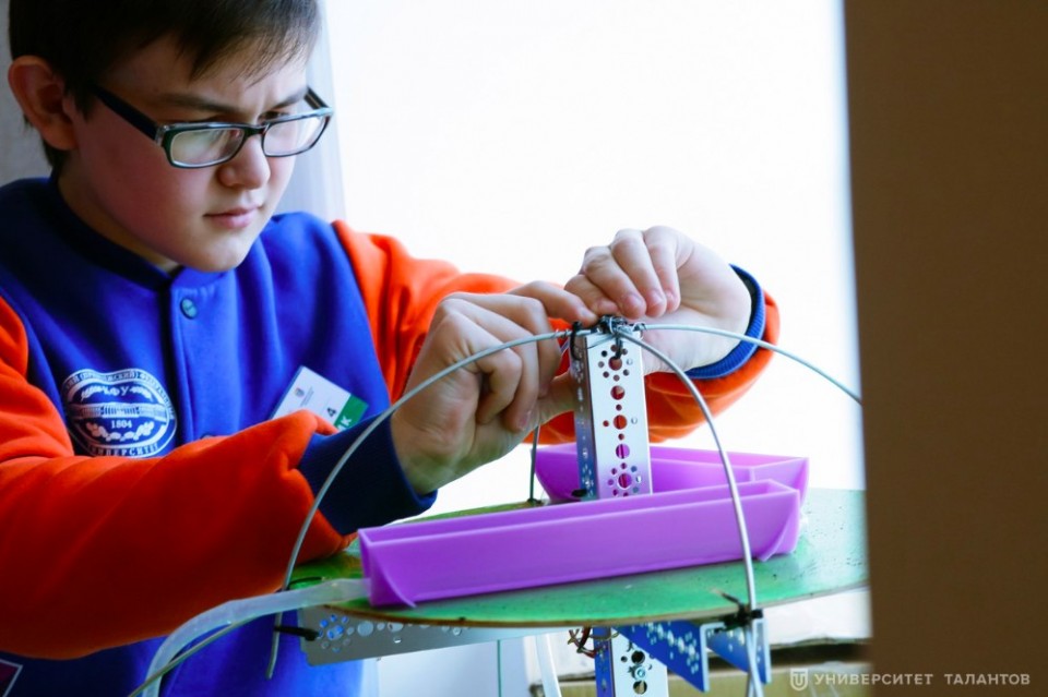 Юные изобретатели Татарстана защитят свои проекты в федеральном центре для одаренных детей