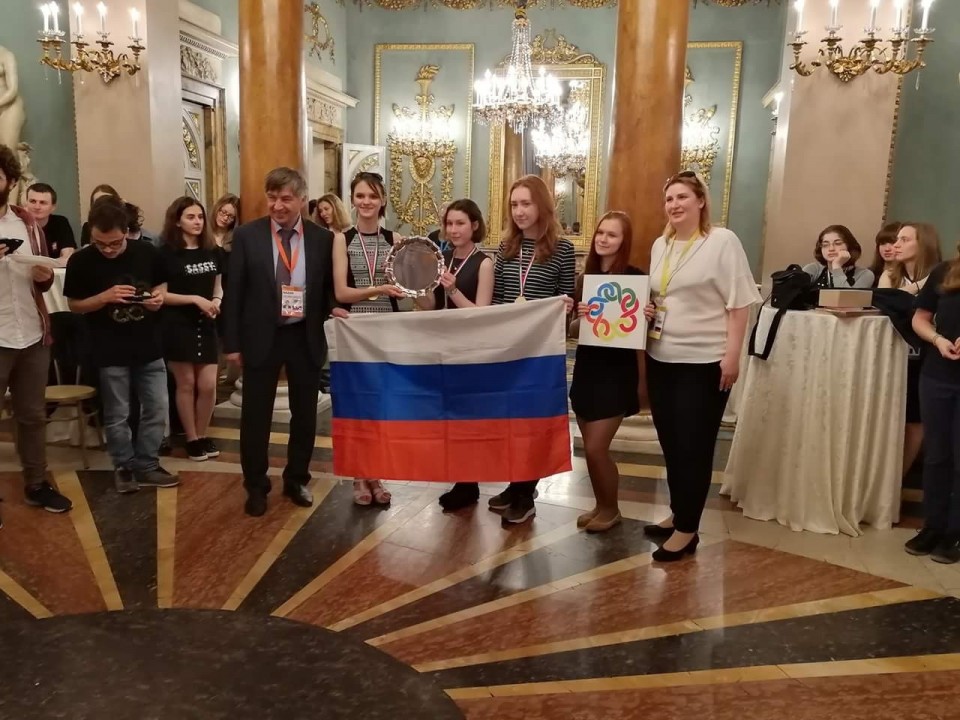 Татарстанские школьницы завоевали золото на Европейской Олимпиаде для девушек по математике